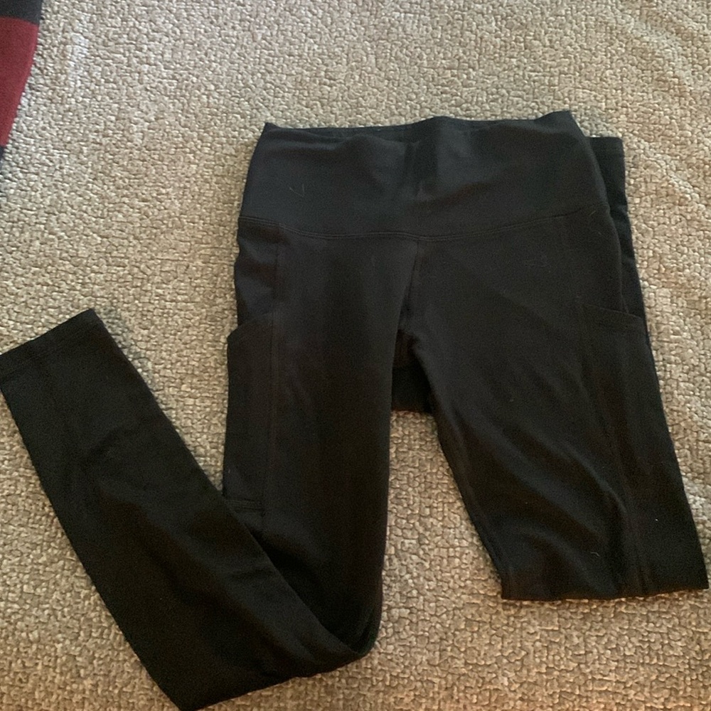 Aerie leggings size M, lightly worn.
